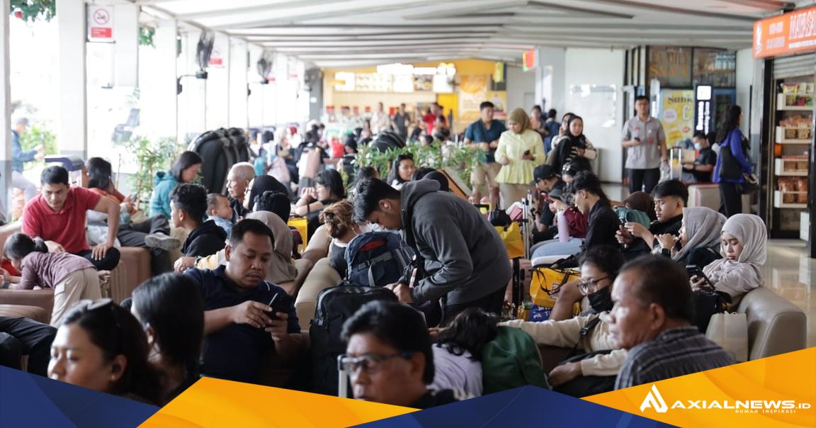 Lima Stasiun di Daop 2 Bandung Mencatat Masih Tingginya Pelayanan Pelanggan KA Jarak Jauh Pasca Tahun Baru